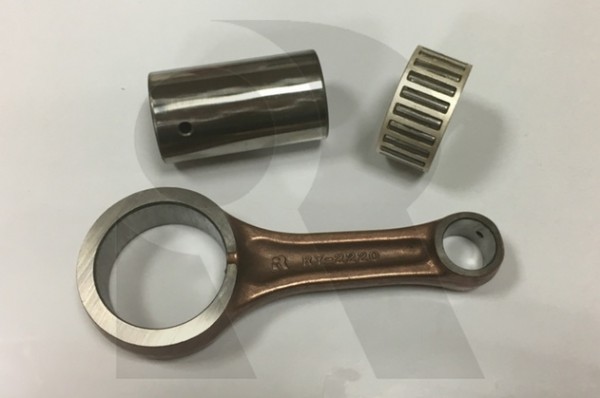 M:\Datei-Ablage\Eigene Bilder\Produktfotos - Original\Pleuelkits\RY-2220.jpg