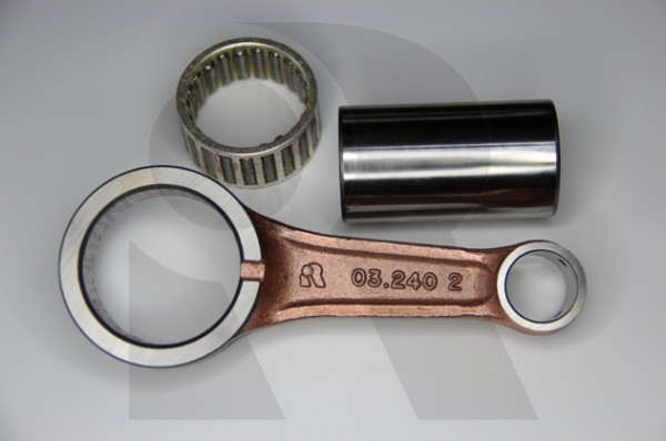 M:\Datei-Ablage\Eigene Bilder\Produktfotos - Original\Pleuelkits\RY-2213.jpg